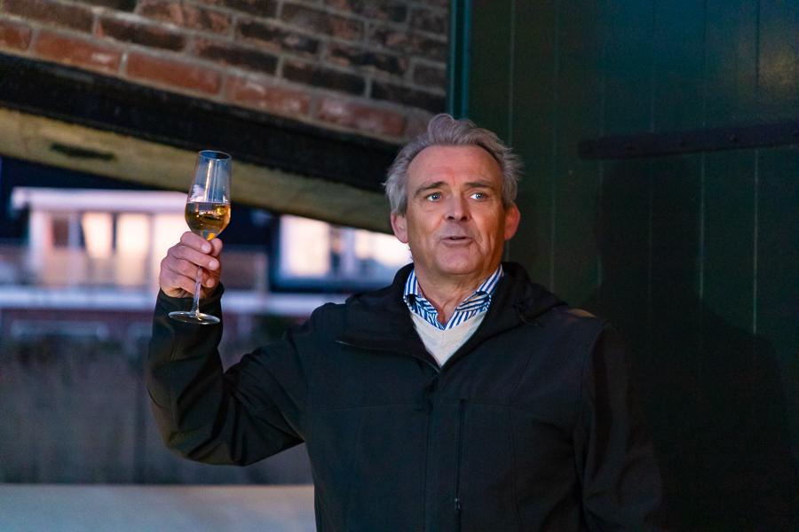 W. v. Iterson Stadsherstel bij officieel aanlichten Schoorsteen Ketelhuis Rijsenhout (c) Violet Johan fotografie